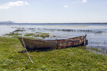 Naklejka na meble ışıklı gölü