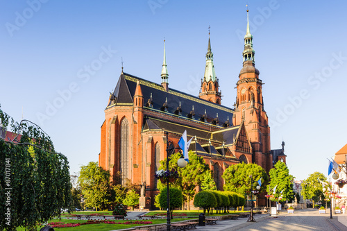 Obrazy Legnica  katedra-sw-pawla-i-piotra-w-legnicy-w-polsce