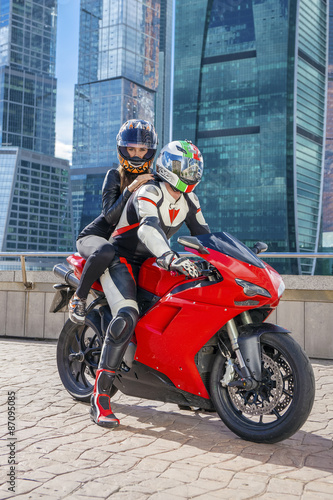 girl on sportbike