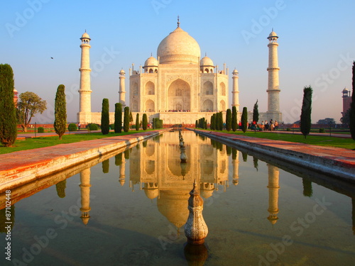 Plakat na papierze fotorealistycznym Taj Mahal o wschodzie słońca