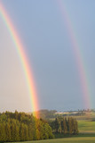 Fototapeta Tęcza - doppelter Regenbogen bei Sommerregen