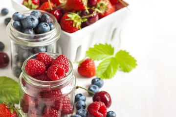 Sticker - Summer berries in glass jar