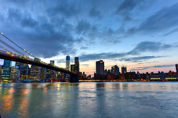 Sticker - Brooklyn Bridge and Manhattan View