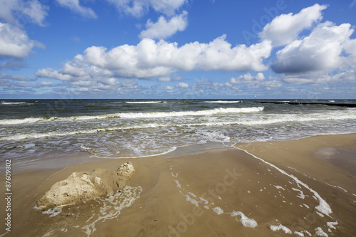 Fototapeta na wymiar Bałtyckie morze w Kołobrzegu