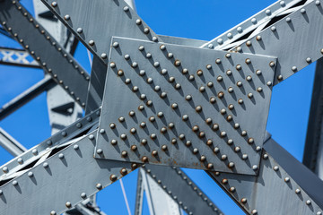 Modern Bridge frame closeup