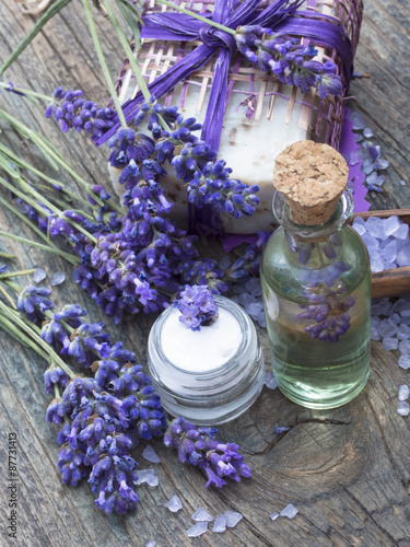 Obraz w ramie spa arrangement with lavender flowers