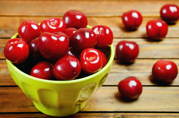 Poster - Green bowl with cherries fruit