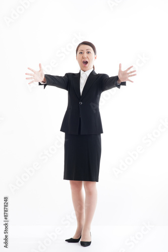 手を広げているビジネスウーマン 全身ポーズ Buy This Stock Photo And Explore Similar Images At Adobe Stock Adobe Stock 手を広げているビジネスウーマン 全身ポーズ Buy This Stock Photo And Explore Similar Images At Adobe Stock Adobe Stock