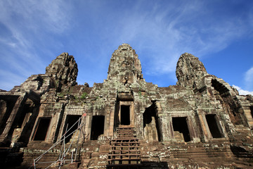 Ancient buddhist khmer temple in Angkor Wat, Cambodia. Bayon Pra