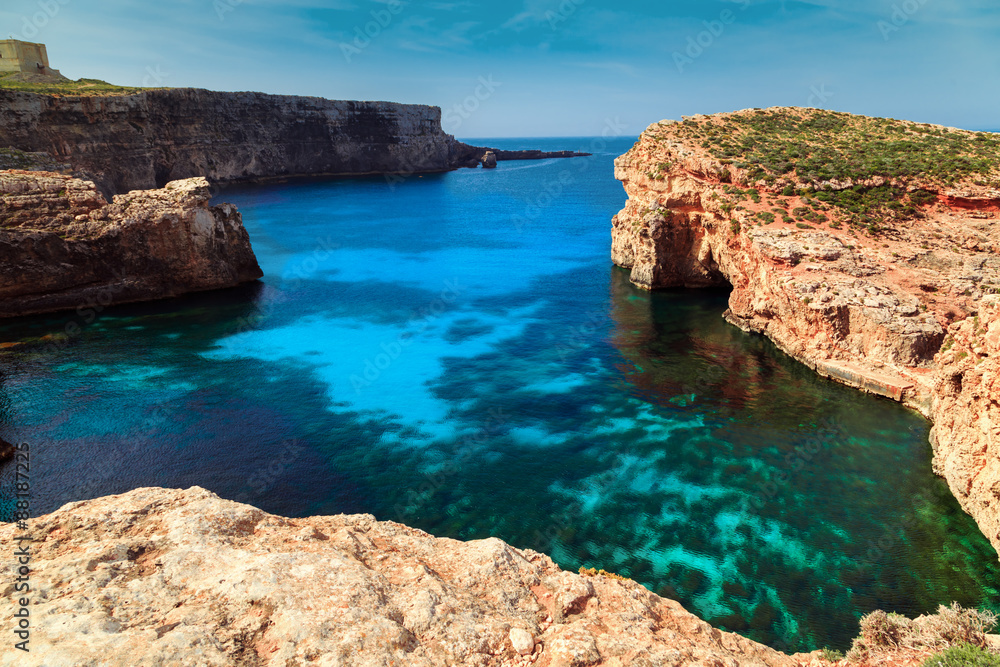 The Blue Lagoon on Comino Island, Malta Gozo - obrazy, fototapety, plakaty 