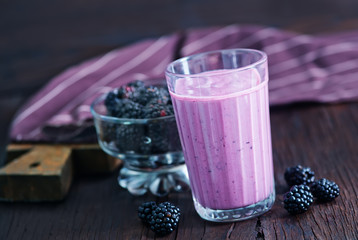 Sticker - yogurt with berries