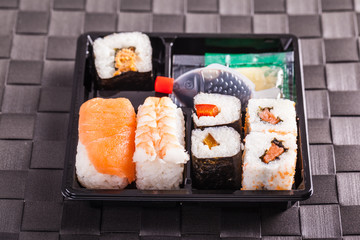 Wall Mural - Small sushi tray