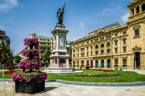 Fotografie, Tablou  De Okendo Plaza in San Sebastian, Spain.