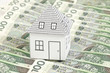 dom, złotówki, pieniądze, kredyt hipoteczny