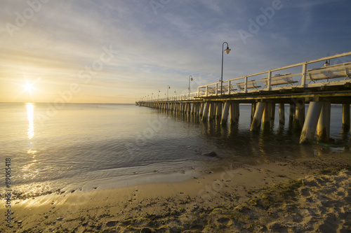 Fototapeta na wymiar drewniane molo nad morzem bałtyckim,Gdynia Orłowo,Polska