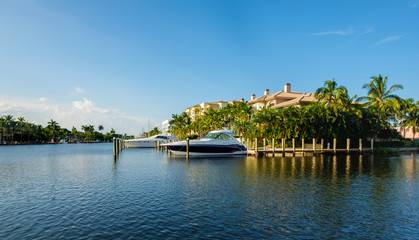 Wall Mural - Fort Lauderdale Waterway