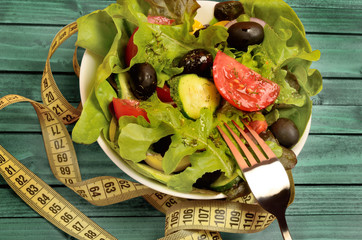 Wall Mural - Bowl with vegetable salad