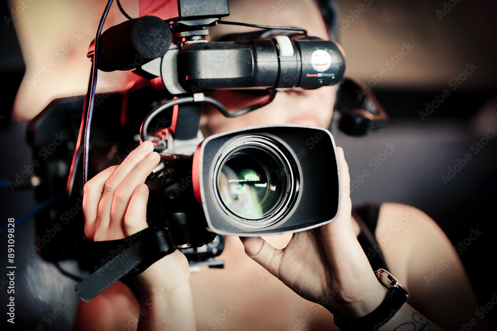 caméra film audiovisuel cameraman lentille objectif - obrazy, fototapety, plakaty 