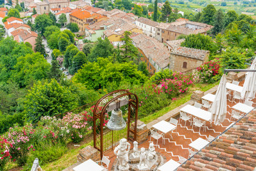 Canvas Print - Restaurant overlooking countryside