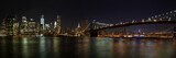 Fototapeta  - New York - Manhattan mit Brooklyn Bridge Panorama bei Nacht