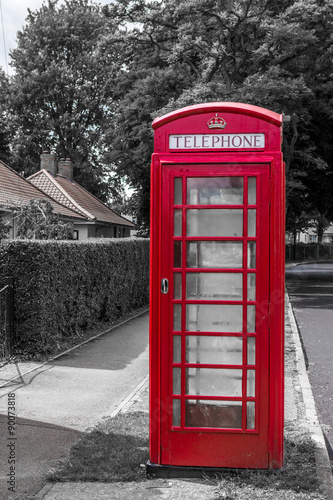 Naklejka - mata magnetyczna na lodówkę Red Telephone Box with Blue Sky