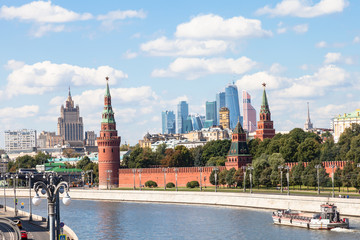 Canvas Print - Kremlin, embankments, skyscrapers, Moscow City