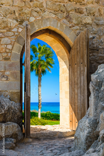 Plakat na zamówienie arch in the fortress