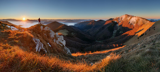 Canvas Print - Mountain panorama before sunrise in Slovakia