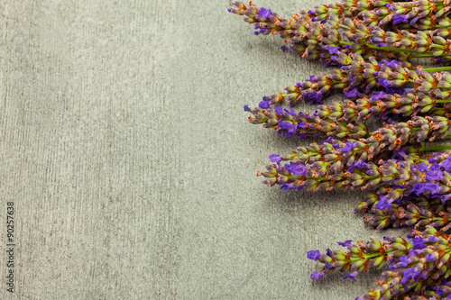 Naklejka nad blat kuchenny Lavender over wooden table