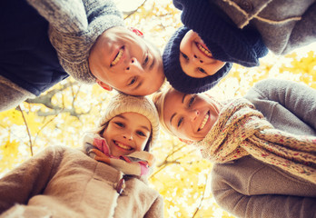 Wall Mural - happy family in autumn park