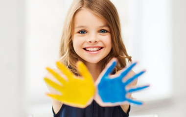 Sticker - girl showing painted hands