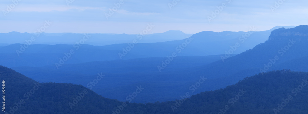 Layers of mountains at dusk, Blue Mountains, NSW, Australia - obrazy, fototapety, plakaty 