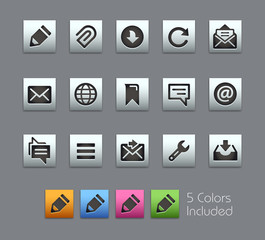 Wall Mural - messages icons - eps file includes 5 colors.