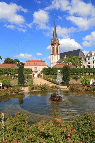 Darmstadt, Prinz-Georg-Garten, Sankt-Elisabeth-Kirche ...