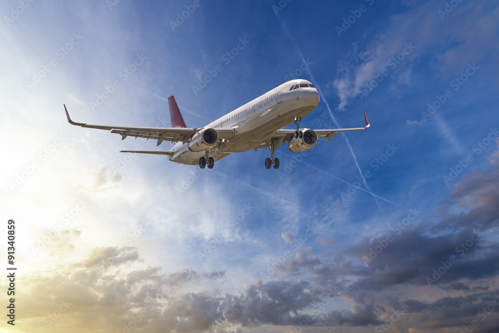 Airbus A-320 with beautiful sky - obrazy, fototapety, plakaty 