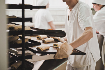 The process of making bread 3593.