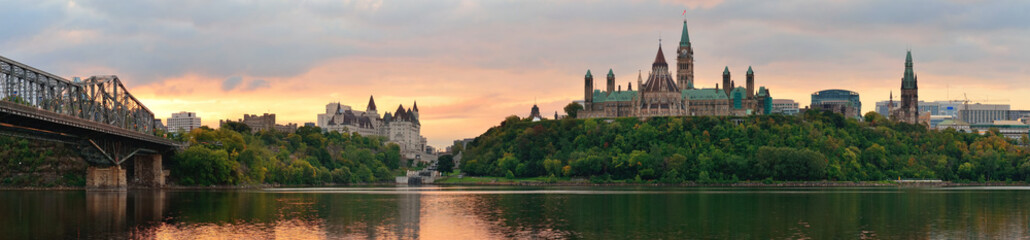 Canvas Print - Ottawa morning