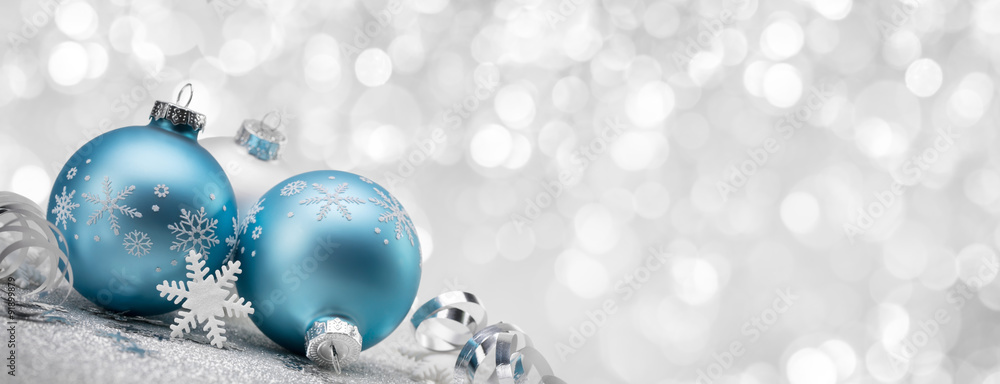 Blue Christmas balls with decoration on shiny background - obrazy, fototapety, plakaty 