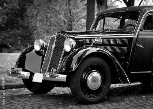 Plakat na zamówienie old car,oldtimer,vintage car in europe on the street