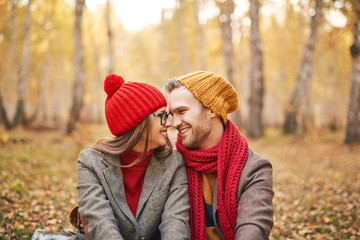 Wall Mural - Flirty couple