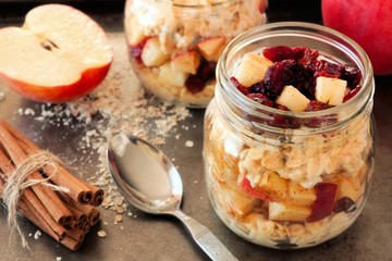Wall Mural - autumn overnight oats with apples and cranberries in a mason jar