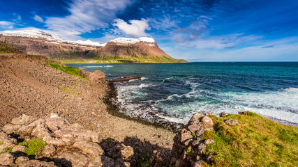 Wall Mural - Mountains of the Arctic sea in Iceland