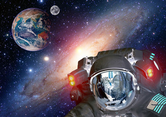 Wall Mural - astronaut et extraterrestrial alien planet earth moon outer space. elements of this image furnished 
