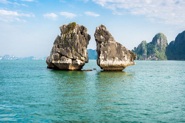 Wall Mural - The Kissing Rocks in Halong Bay, North Vietnam.