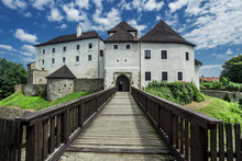Nove Hrady Castle