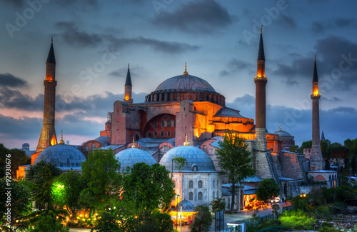 Cuadros en Lienzo Hagia Sophia on a sunset, Istanbul