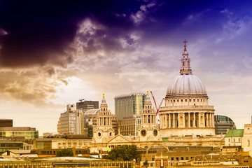 Wall Mural - St. Paul Cathedral with beautiful sky