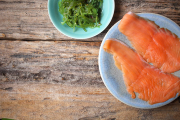 Wall Mural - Smoked salmon with seaweed salad