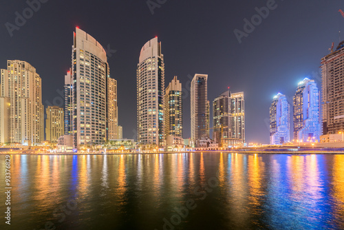 Nowoczesny obraz na płótnie Dubai - JANUARY 10, 2015: Marina district on January 10 in UAE