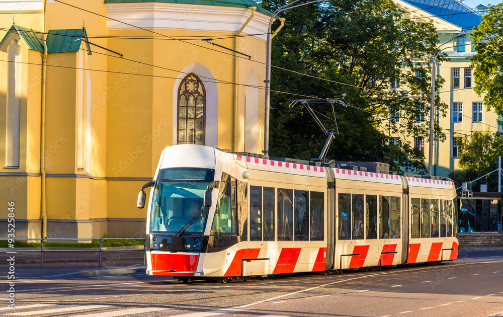 Obraz na płótnie Tram in the city centre of Tallinn - Estonia w salonie